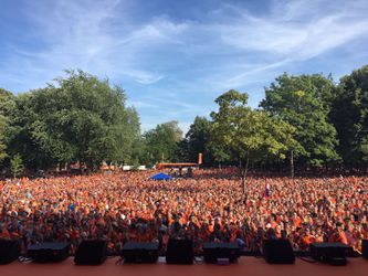 Zo zag de huldiging van de Oranje Leeuwinnen in Utrecht eruit
