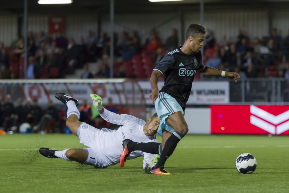 'FC Utrecht neemt Zivkovic op huurbasis over van Ajax'