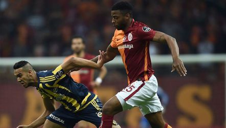 Rode kaart Ryan Donk nekt Galatasaray