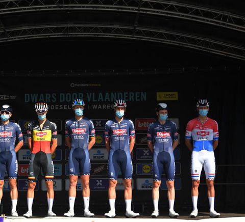 Met deze ploeggenoten jaagt Mathieu van der Poel in de Tour op de gele trui