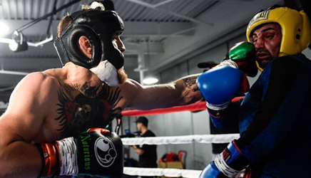 'McGregor stapt boksring weer in om ex-sparringspartner tot moes te slaan'