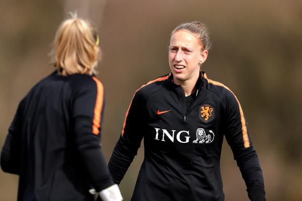 Sari van Veenendaal kan misschien toch nog niet naar PSV: eerst CL met Atletico