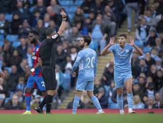 🎥 | Alléén Chelsea wint van de topclubs: Liverpool geeft 2-0-voorsprong weg, ROOD voor City