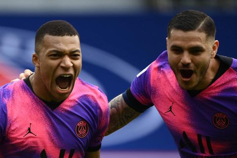 Bizarre slotfase bij PSG - St. Etienne: gelijkmaker in 90+2, winnende goal in 90+5