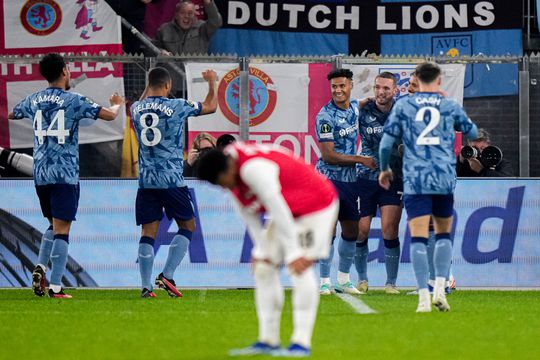 🎥 | Wedstrijd AZ - Aston Villa gemist? Check de samenvatting hier