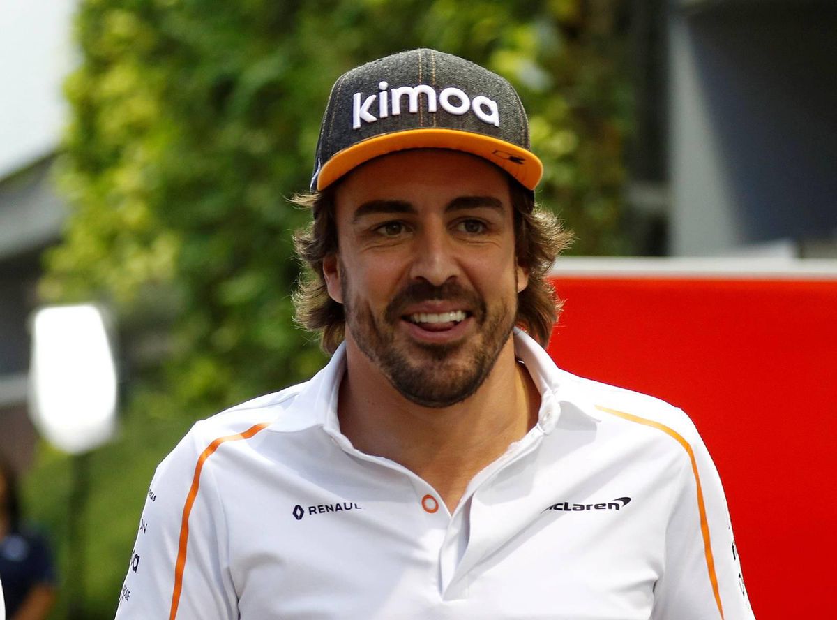 Fernando Alonso na ongeluk: geopereerd en op tijd fit voor start F1-seizoen