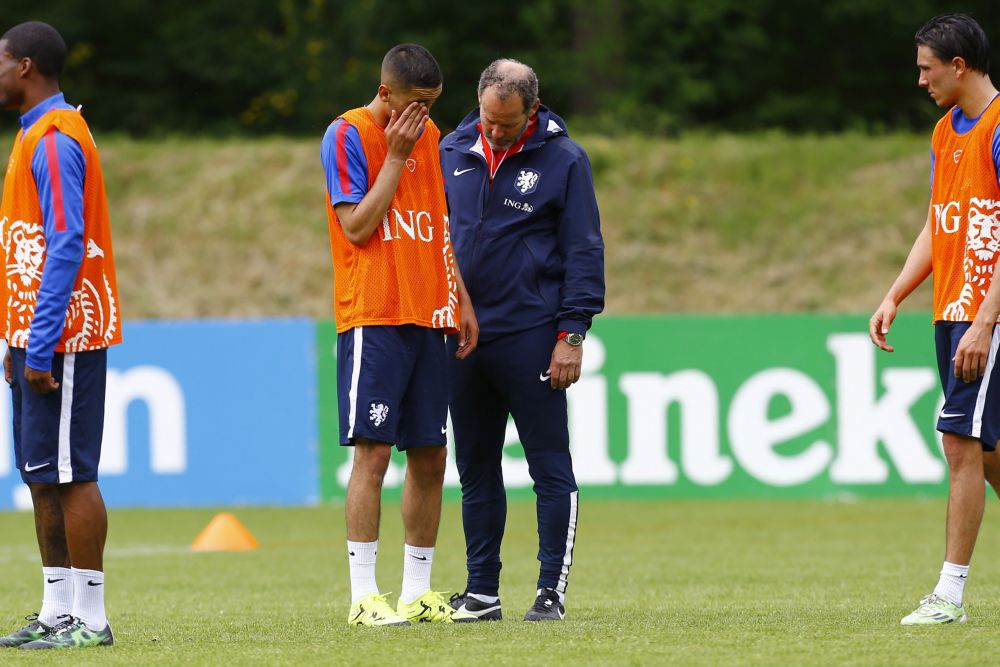 Pikant potje op komst? 'Oranje oefent eind mei tegen Ziyechs Marokko'