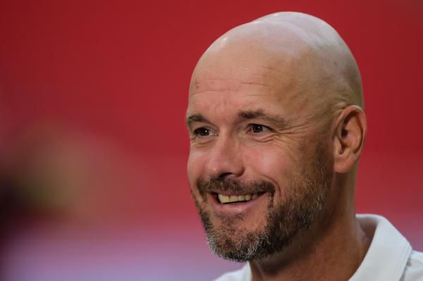 Ten Hag reageert op mogelijke baan als bondscoach van Oranje: 'Een heel interessante lichting'