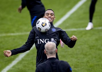 Met deze opstelling moet Oranje vanavond aantreden tegen Turkije (volgens jullie)