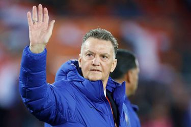 FIFA loopt blauwtje! Louis van Gaal weigert mee te doen aan conferentie over 2-jaarlijks WK