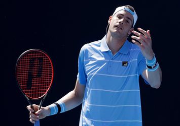 Meteen enorme verrassing in 1e ronde Australian Open: Isner na 4 tiebreaks al naar huis