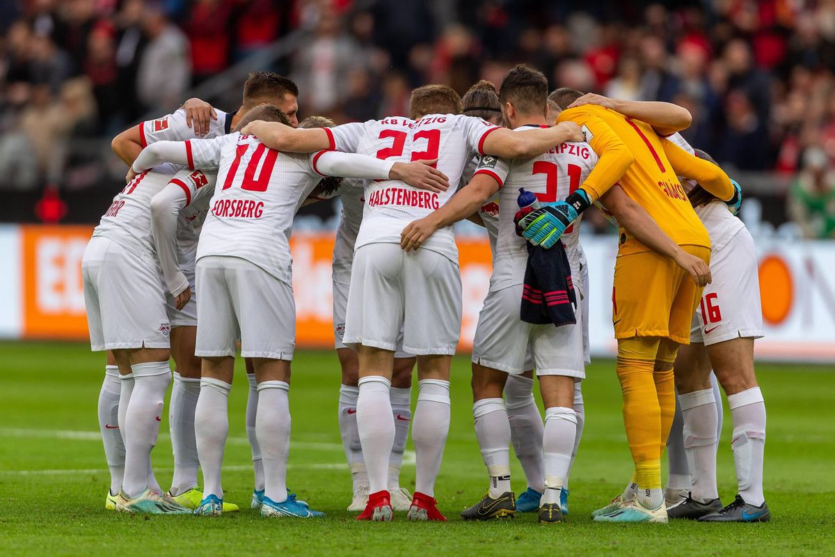 Vliegverbod voor voetballers RB Leipzig: 'Shoptripjes naar Parijs zijn veel te belastend'