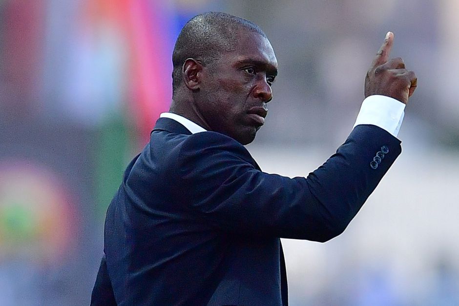 Clarence Seedorf laat toekomst bij Kameroen in het midden: 'Is niet belangrijk nu'
