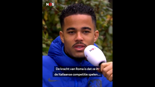 🤦‍♂️🎥 | Justin Kluivert gooit er 'briljante' quotes uit in analyse over Ajax-AS Roma