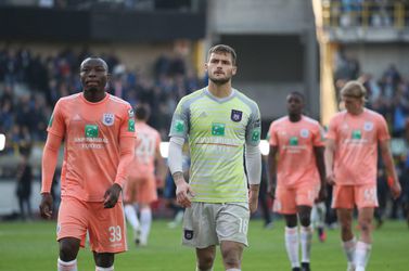 Anderlecht en Belgische bond moeten flinke boetes dokken aan de FIFA