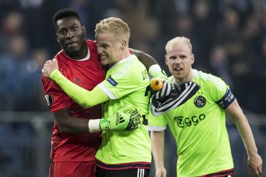 Van de Beek: 'Winst geeft kracht voor PSV-duel'