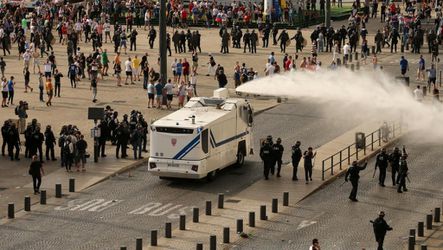 Russische politie is klaar voor Spurs-fans na clash in Marseille