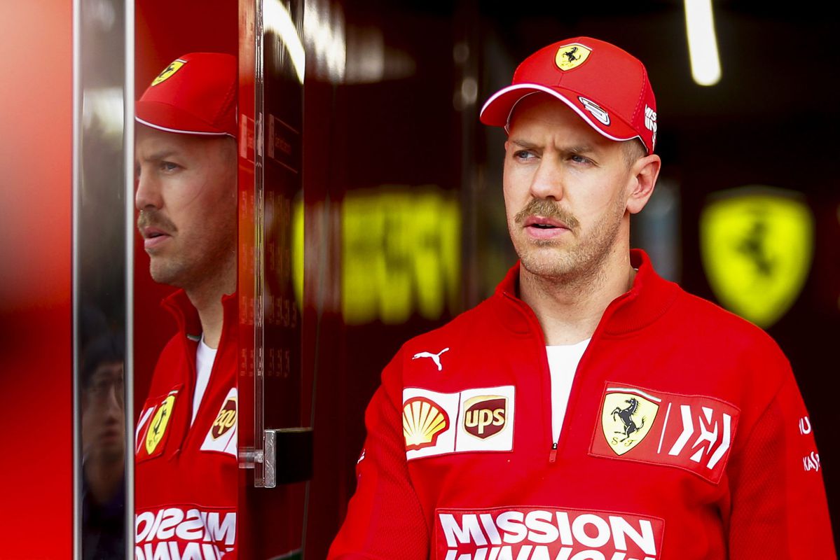 Good guy Vettel laat zijn Ferrari-monteurs Albon helpen met rokende banden