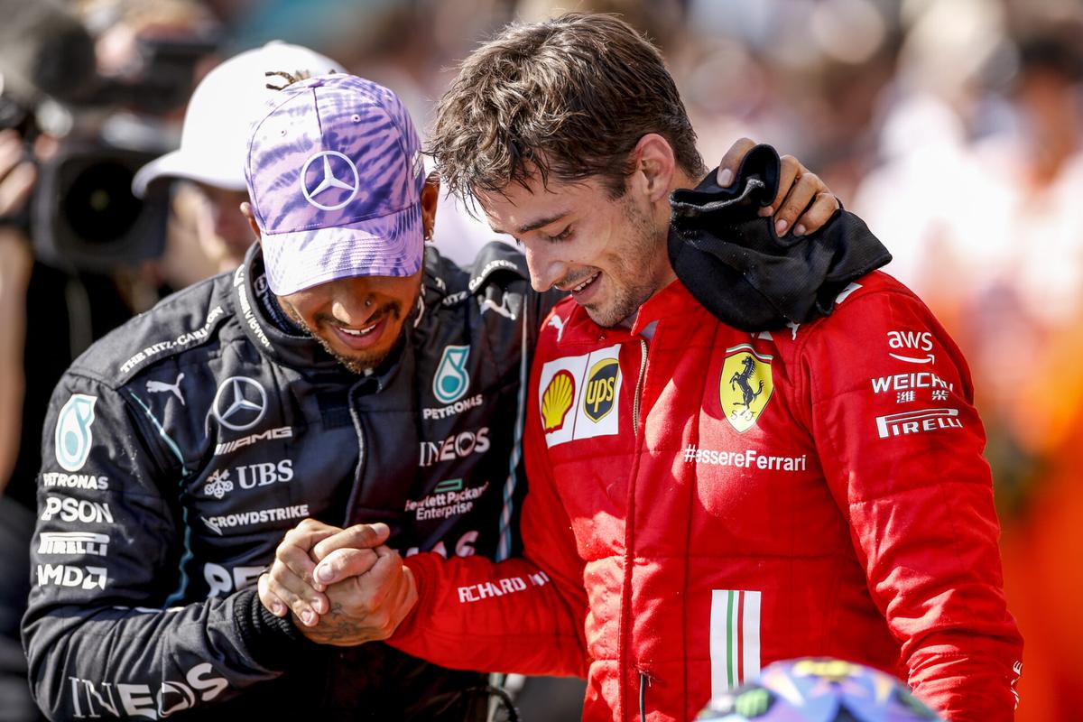 Lewis Hamilton noemt het ongelofelijk dat hij nooit voor Ferrari heeft