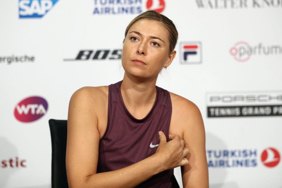 Sharapova stopt ermee als grandslams uit zicht zijn