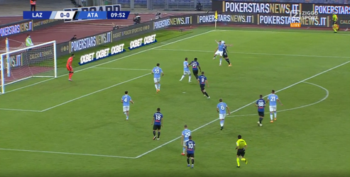 🎥 | Atalanta in topper tegen Lazio al vroeg op voorsprong: 'assist' Hateboer, goal Gosens