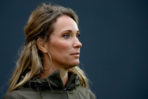 Hélène Hendriks kan prima leven met 'seksistische' VI-grapjes: 'Kleedkamerhumor'