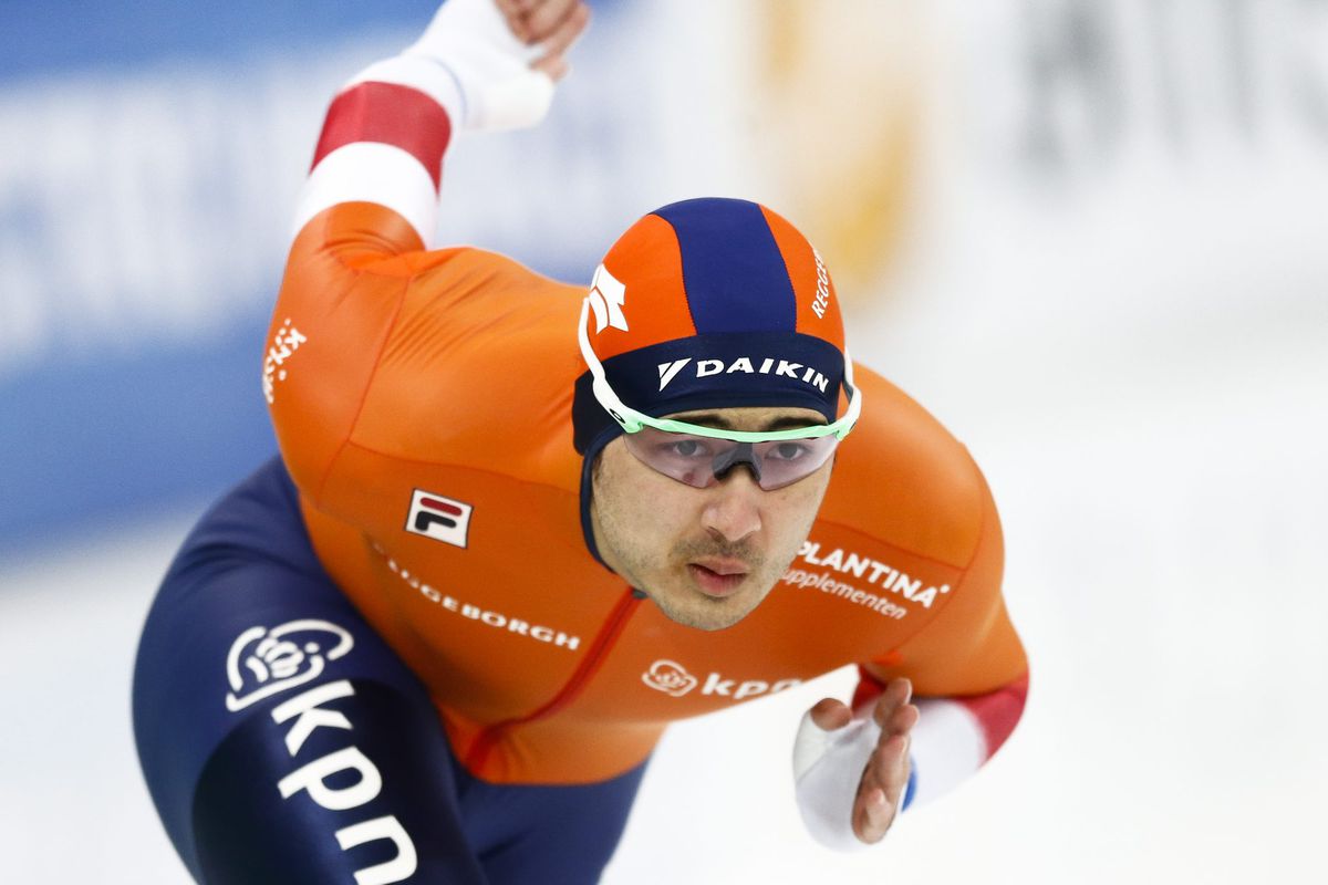 Canadees verrast Russen bij 1e 500 meter, Nederlanders volgen binnen halve seconde