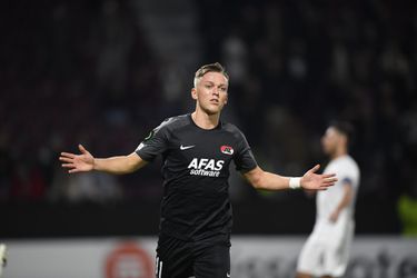 Op deze zender kijk je donderdagavond naar AZ tegen CFR Cluj