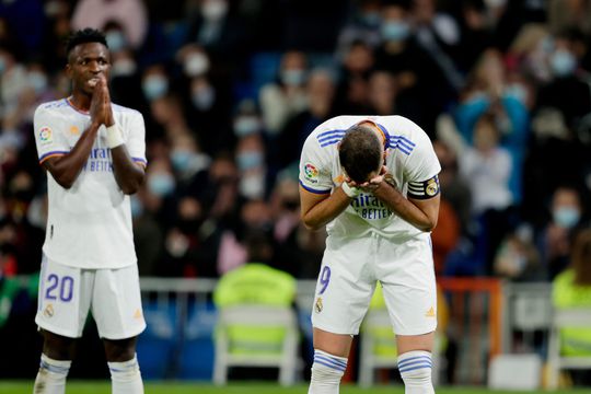 Real Madrid weet maar niet te scoren tegen Osasuna en moet genoegen nemen met 1 punt