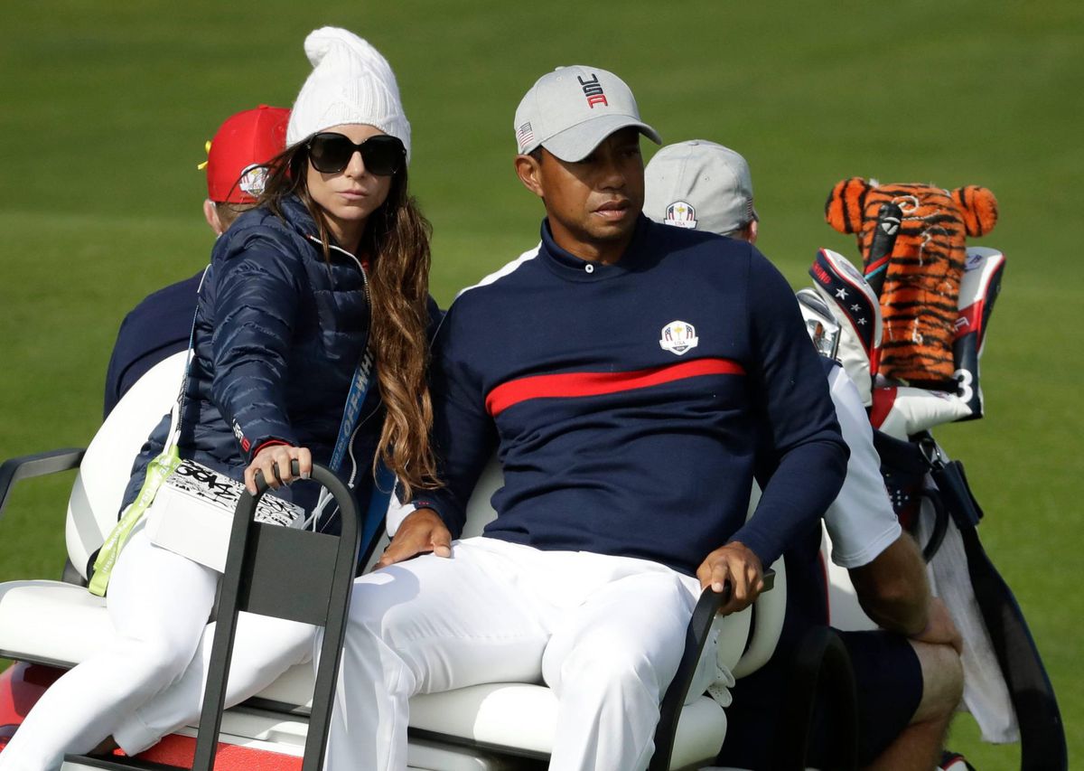 Tiger Woods en vriendin aangeklaagd door ouders die hun zoon verloren bij auto-ongeluk