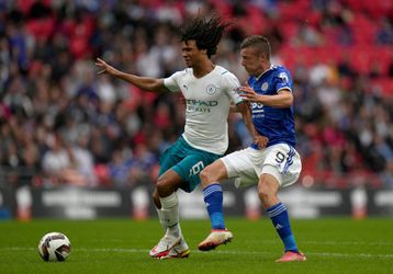 🎥 | Na misser van Nathan Aké pakt Leicester tegen Manchester City Community Shield