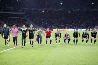 Ajax door late winst op Benfica eindelijk van statistiek uit 2005 af
