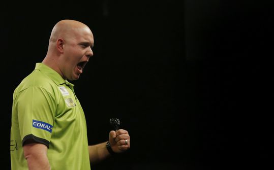 Twee Nederlanders door bij Grand Slam of Darts, PDC domineert weer