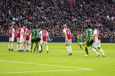 De schitterende vrije trap van ADO-aanvoerder Meijers tegen Ajax (video)