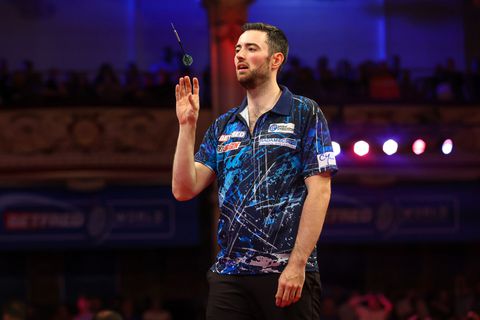 📸💀 | Darter Luke Humphries komt met uniek halloweenkostuum na gewichtsverlies