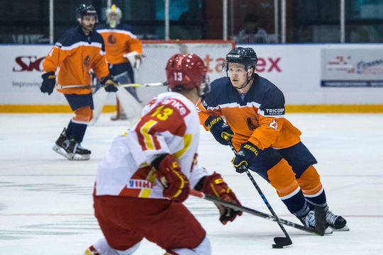 Nederlandse ijshockeyers verslaan Spanje en zijn stapje dichter bij Spelen