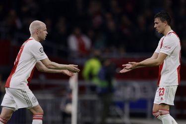📺 Ajax wint ook de kijkcijferstrijd! Pot tegen Dortmund was best bekeken uitzending van dinsdag