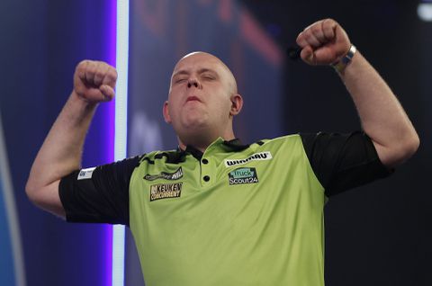 Van Gerwen 'zit in het hoofd' van Wright: 'Hij zegt altijd zulke dingen'