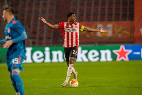 Dumfries na late uitschakeling: ‘Heel zuur, doet enorm veel pijn’