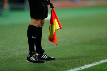 Grensrechters móeten vlag omlaag houden bij twijfelgeval op WK