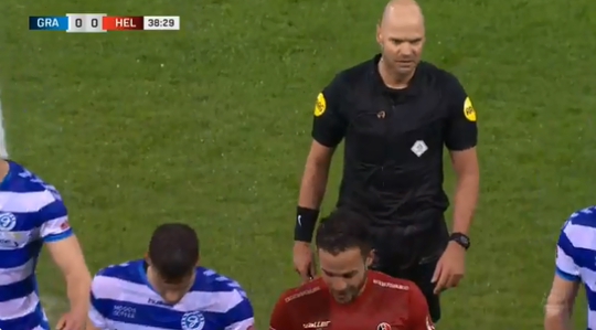 🎥 | Promotiewedstrijd De Graafschap stilgelegd vanwege enorme regenval