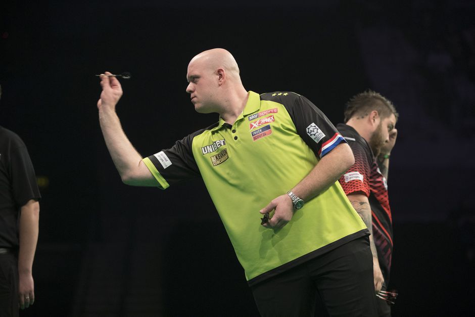 Van Gerwen blijkt absolute koning van 'net-geen-180-scores'
