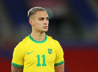 Antony weer in selectie Brazilië voor WK-kwalificatieduels: 'Wat leuk om terug te komen'