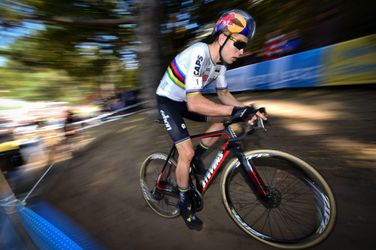 Van der Poel komt dit jaar op EK Van Aert wel tegen