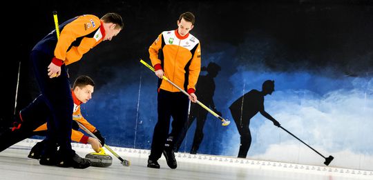 Nederlands curlingteam verliest ook wedstrijd vijf op WK
