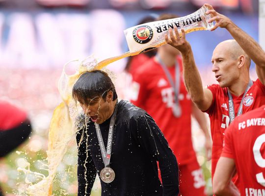 Kampioenscoach Kovac weer helemaal het mannetje: 'Ik blijf bij Bayern'