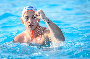 Waterpoloërs beginnen zwak aan EK: ruime nederlaag tegen Kroatië