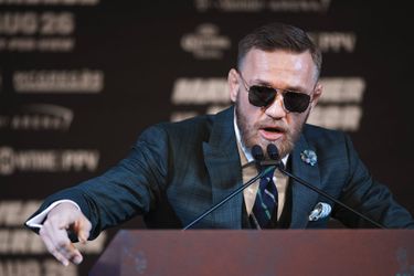 UFC-baas gelooft niks van 'pensioen' McGregor: 'Ik weet hoe ik hem blij kan maken'