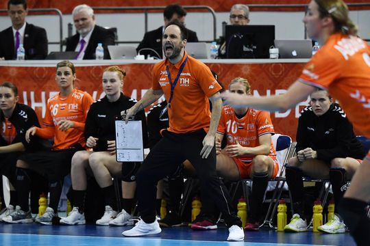 Handbal: vrouwenploeg valt helemaal uit elkaar