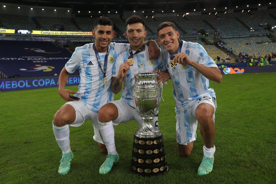 Martínez zegt dat het bij Argentinië heel vaak over Ajax gaat